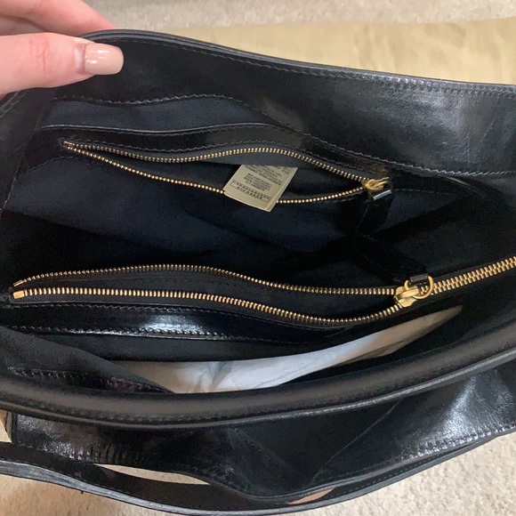 ♥️AUTHENTIC BURBERRY♥️ medium to large size - Picture 14 of 16